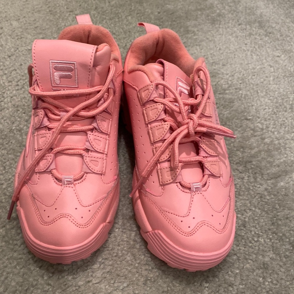 Fila size 7 pre -own